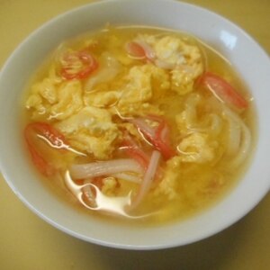 カニカマと千切りキャベツの卵とじ味噌汁